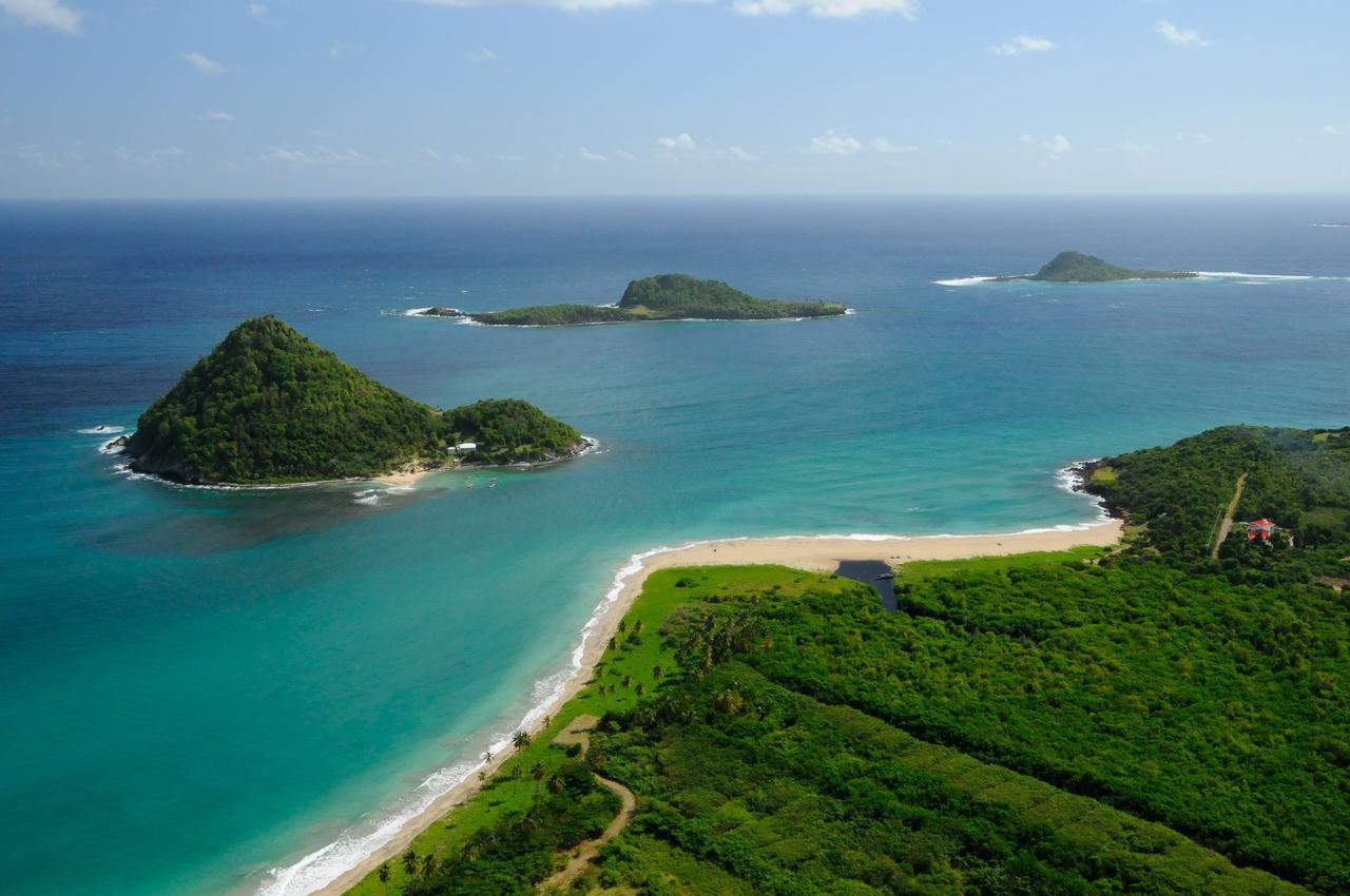 Petite Anse Hotel Mount Alexander ภายนอก รูปภาพ